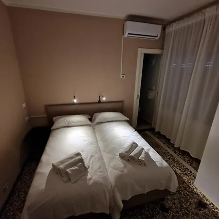 Hotel D'ambros - Casa Belfiore Group *
