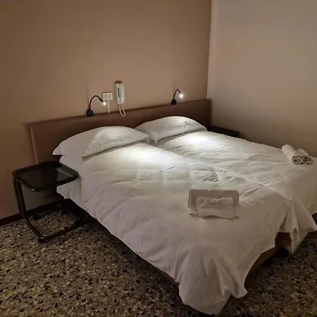 Hotel D'ambros - Casa Belfiore Group Vicenza