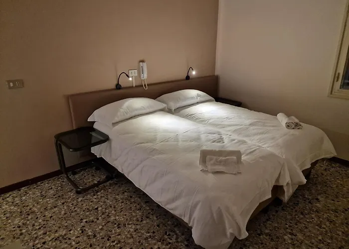 Hotel D'ambros - Casa Belfiore Group Vicenza