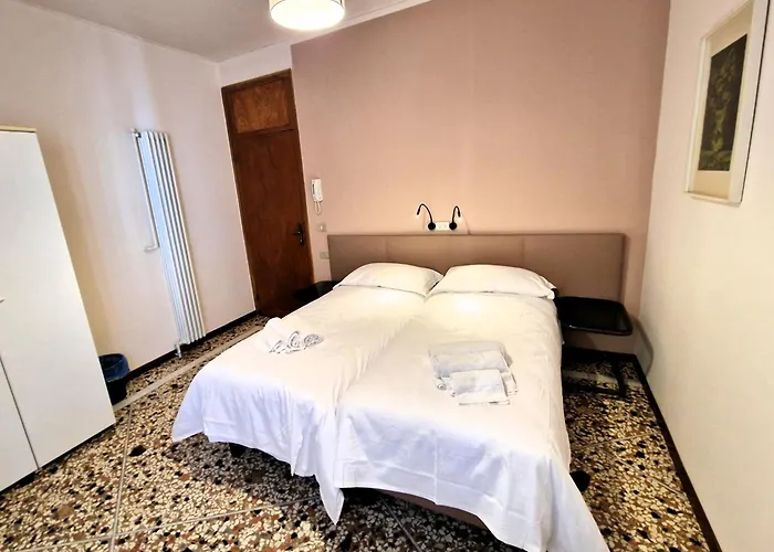 Hotel D'ambros - Casa Belfiore Group *
