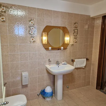Hotel D'ambros - Casa Belfiore Group