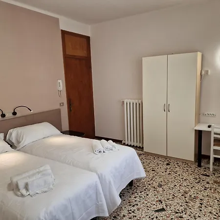 D'ambros - Casa Belfiore Group Hotel *